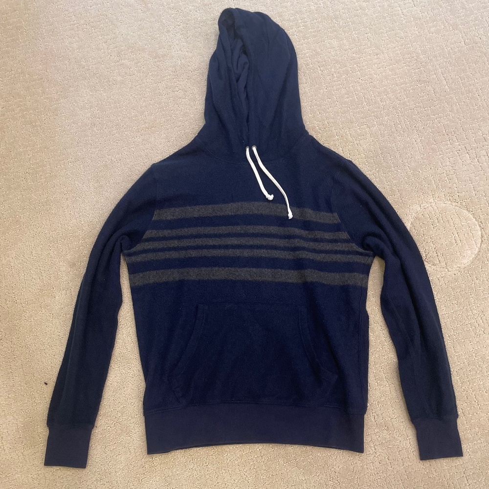 Medium Vintage Navy J Crew Fleece Sweatshirt